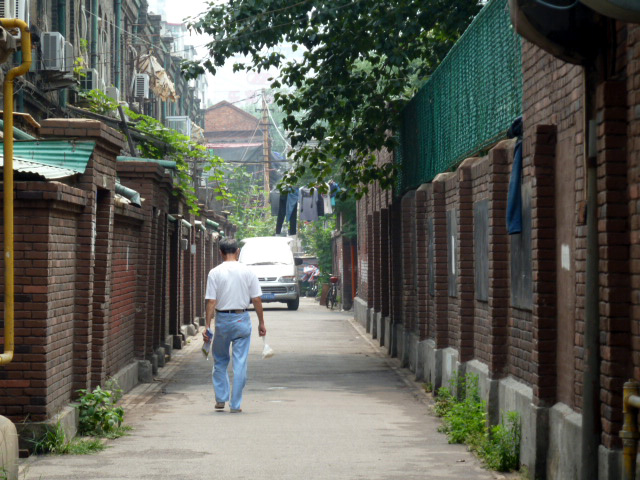 路地裏