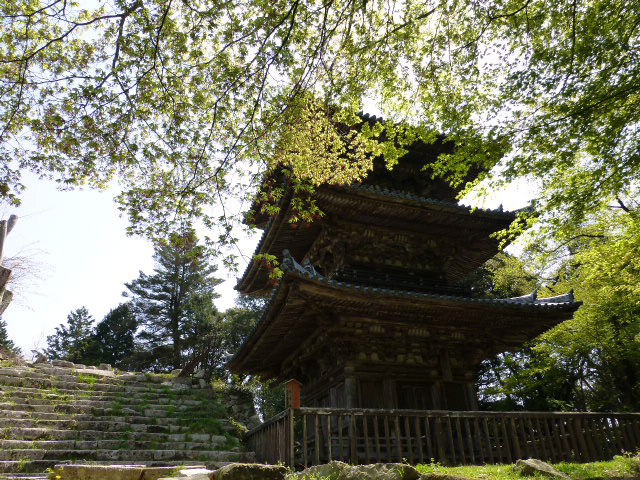 三重塔