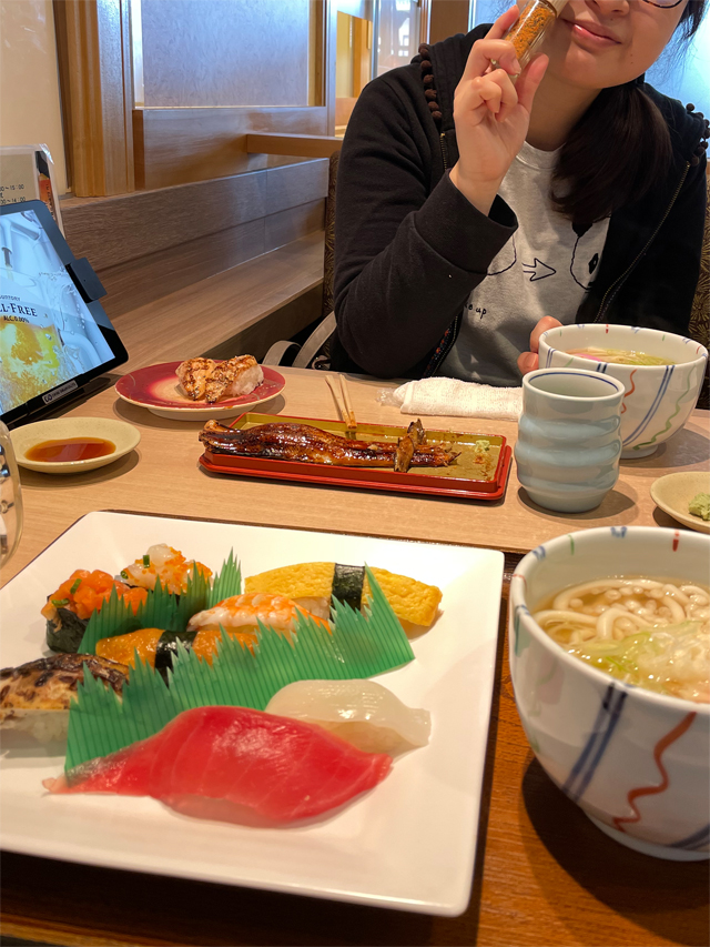 次女と寿司ランチ