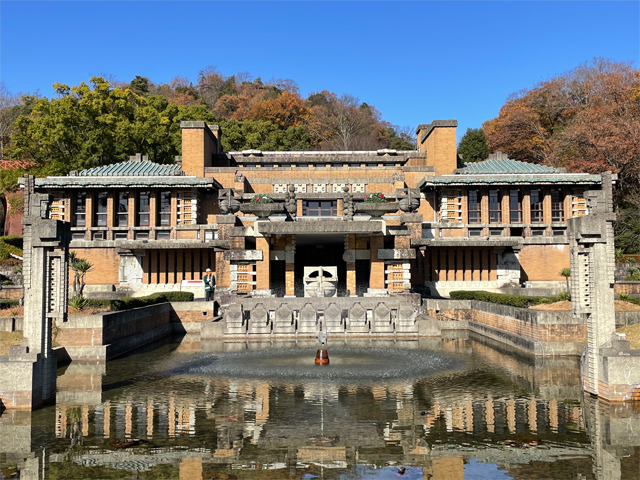 帝国ホテル中央玄関