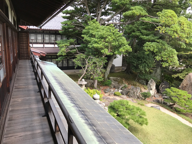 慶雲館
