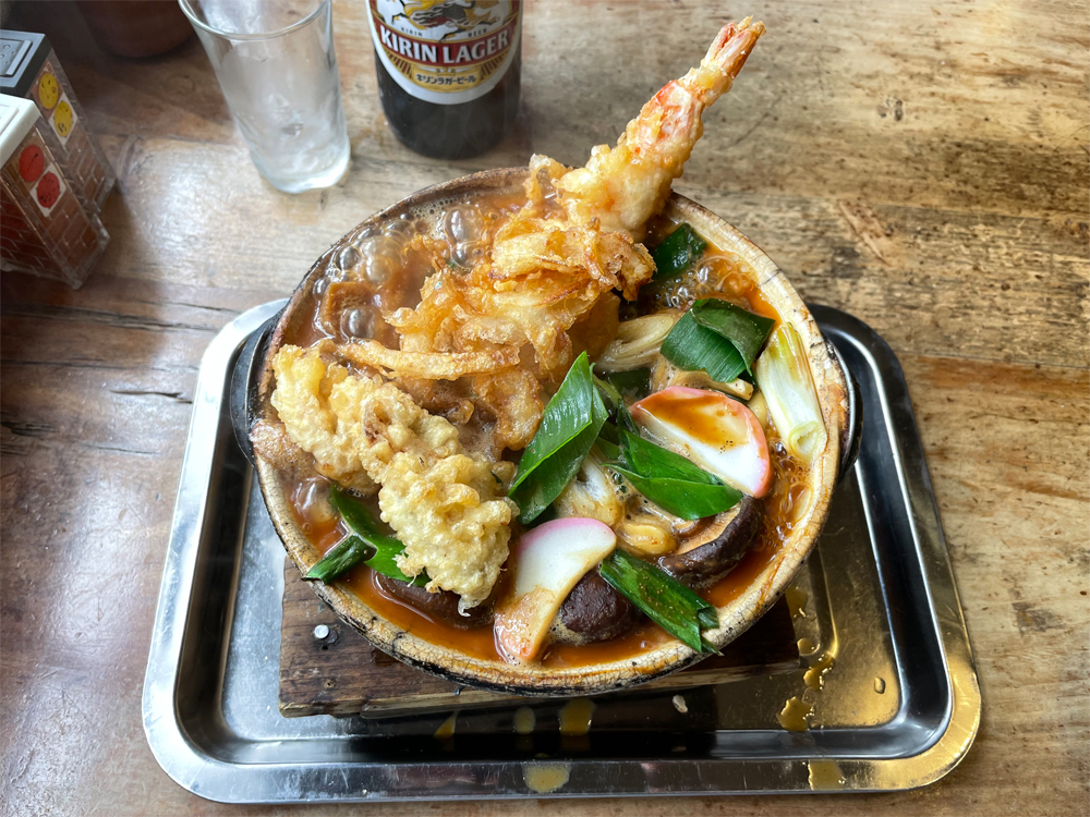 天ぷらしいたけ煮込みうどん