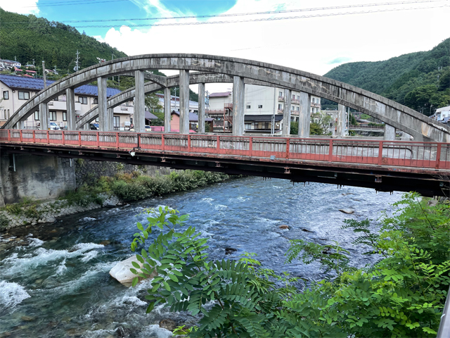 木曽川に架かる大手橋