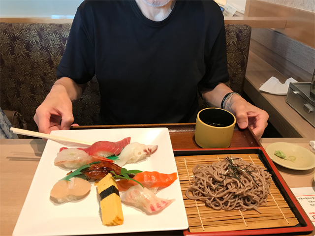 里ランチ