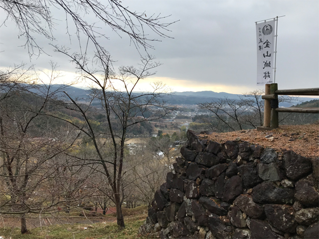 美濃金山城