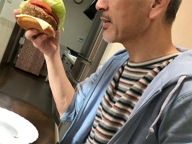 手作りハンバーガー