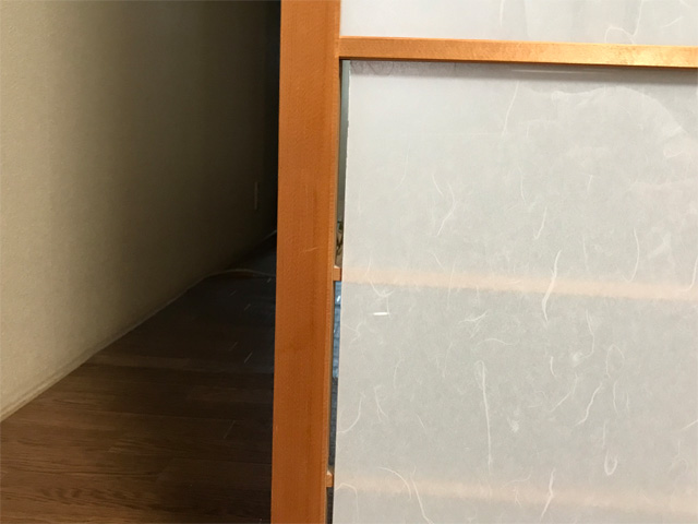 ガラス障子