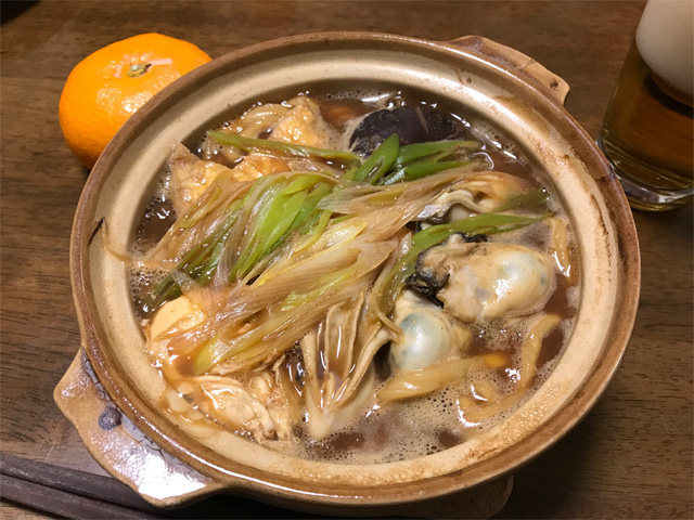 カキ入りの味噌煮込みうどん