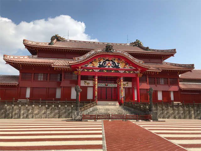 首里城正殿