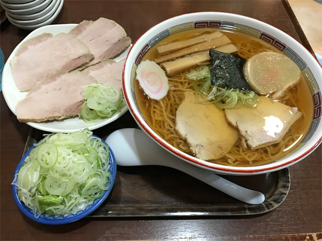 しょうゆラーメン
