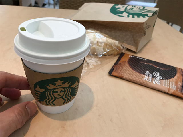 スタバ＠石垣空港店