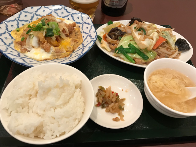 野菜炒め＆鶏たまごとじ定食