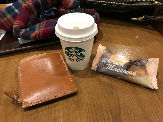 ソイラテとココナッツマカロン