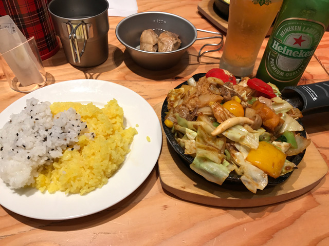 一日分の野菜カレー with 牛すじ煮込みのカシミール風カレールー