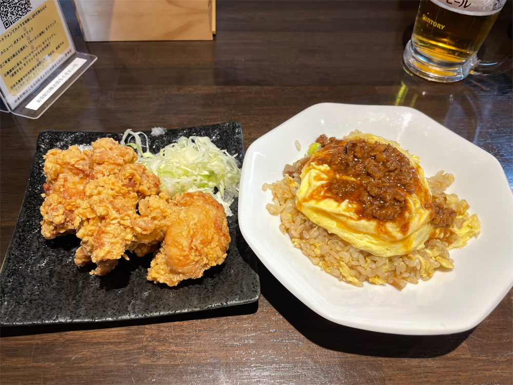 唐揚げとふわ玉肉味噌半炒飯
