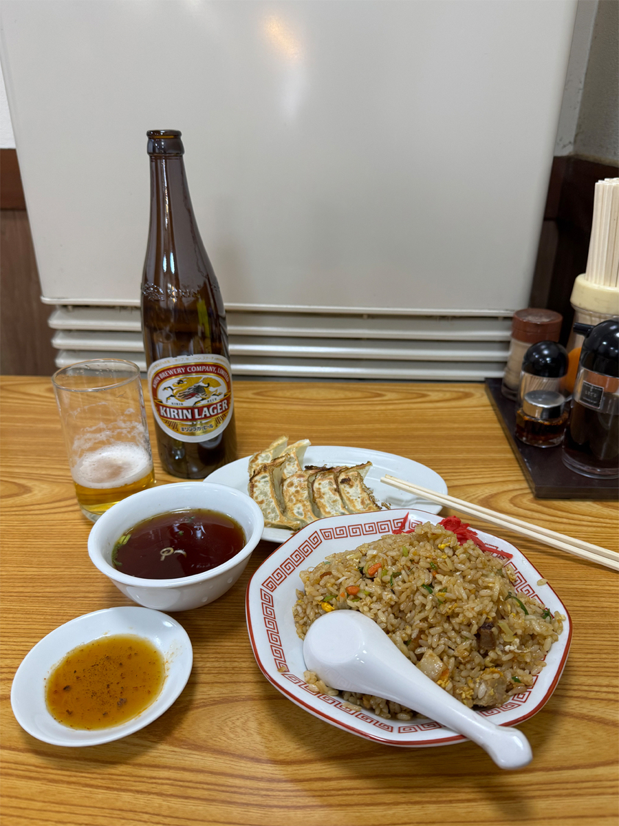 チャーハンと焼き餃子