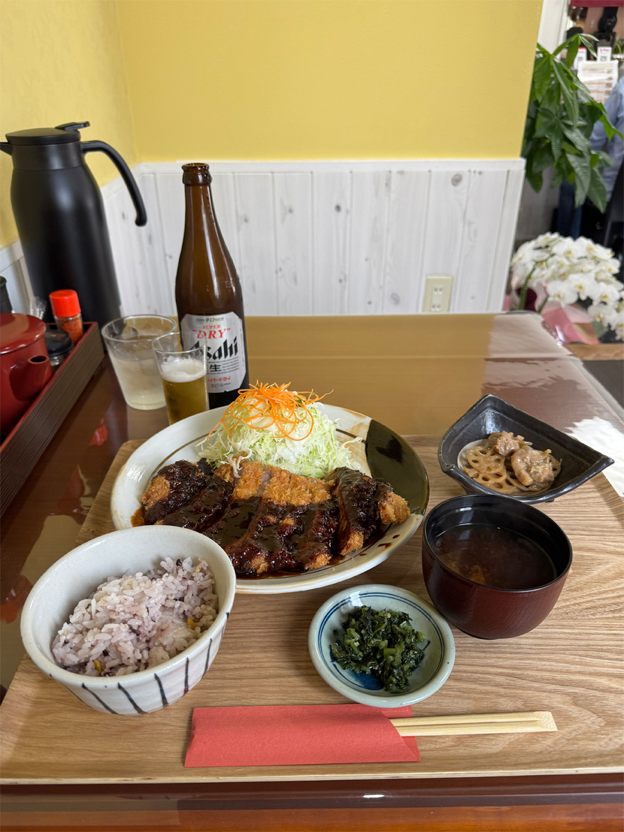 厚切り味噌カツ定食