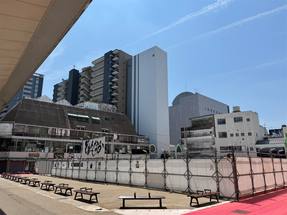 旧長崎屋の跡地