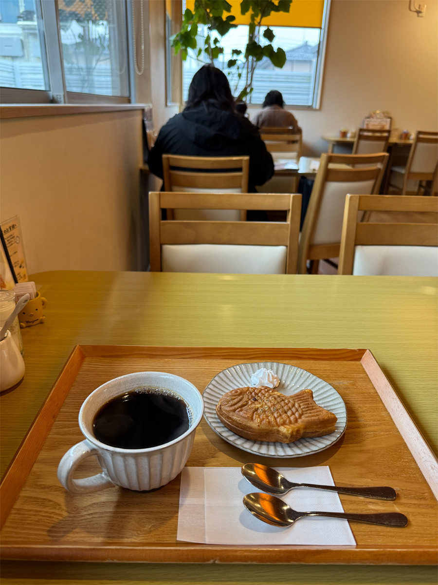 熱い珈琲とたいやき