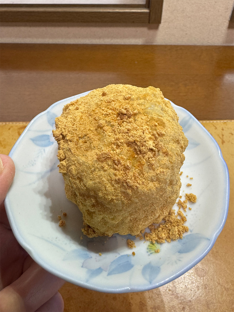 自社製手包みきなこおはぎ