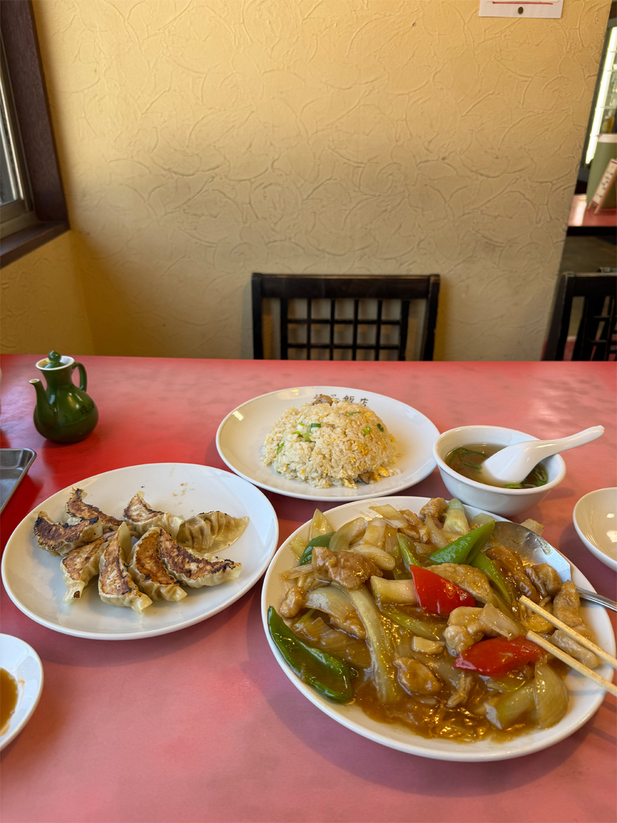 餃子飯店の町中華