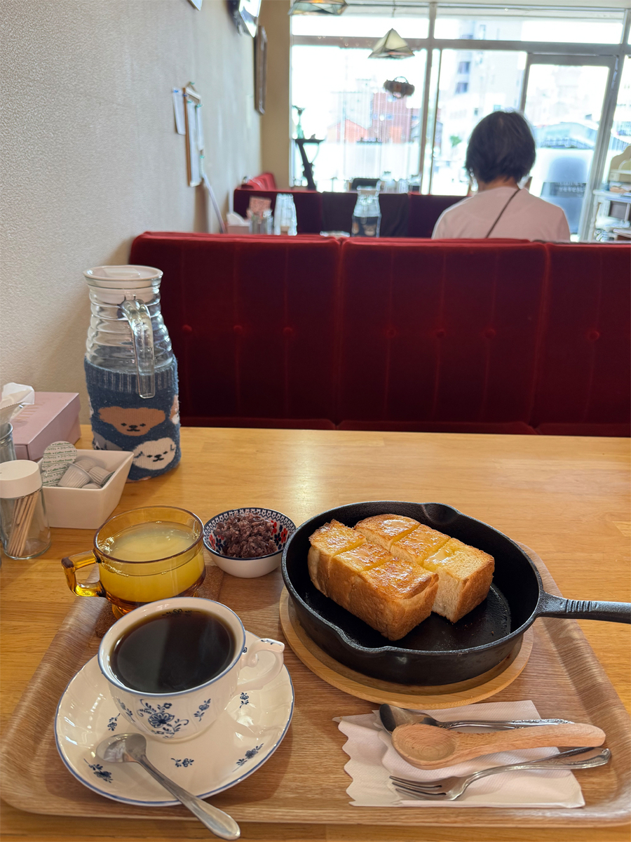 熱い珈琲と発酵あんこのトースト