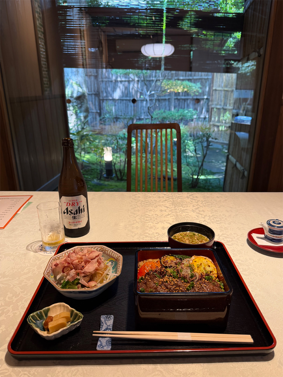 飛騨牛網焼きステーキ重