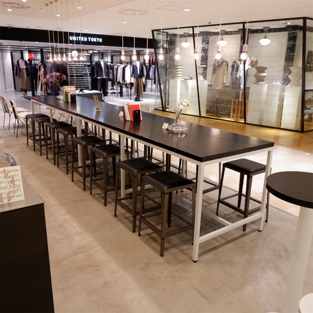 横浜 24 7 Coffee Roaster トゥエンティーフォーセブン コーヒーアンドロースター ルミネ横浜内にあるコーヒーショップ こじんまり個人カフェ巡りの記録 穴場カフェが見つかるカフェブログ