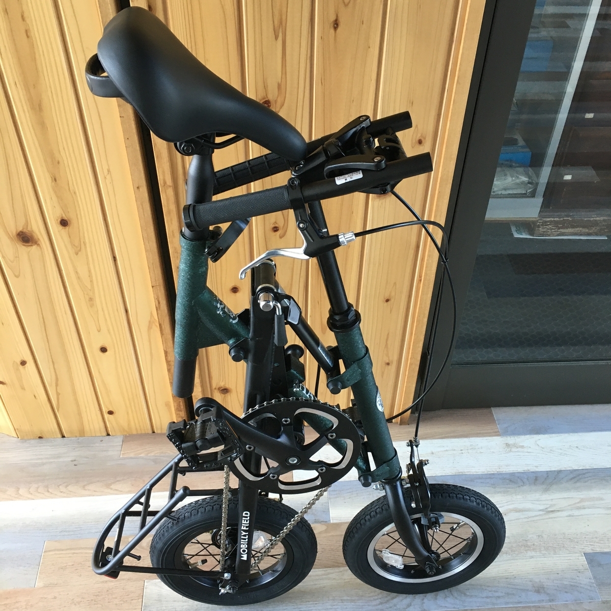 Harry Quinn MOBILLY FIELD(FDB120X) - Bianchi屋