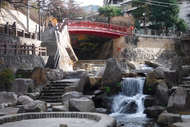 f:id:hirotaka72:20161208121338j:plain