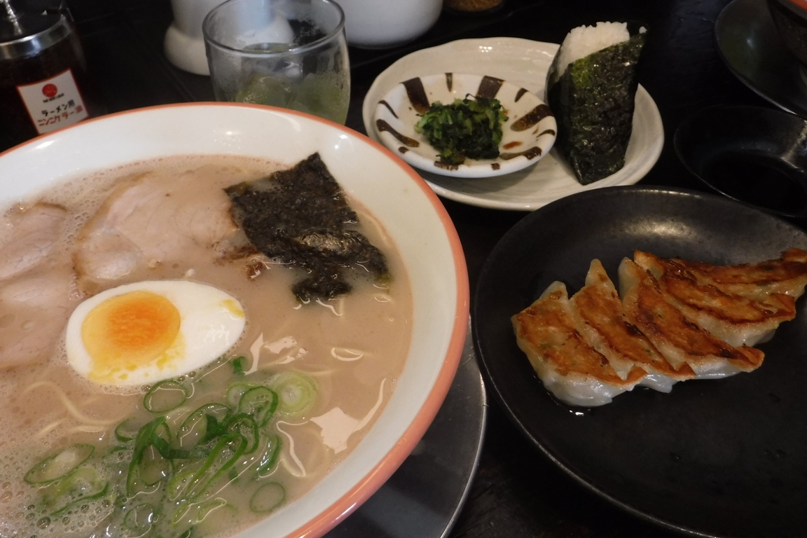 f:id:hirotaka72:20191019115240j:plain f:id:hirotaka72:20191019115240j:plain