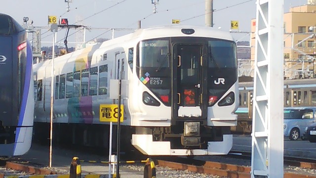 臨時特急あずさ74号を見に松本駅に - 特急上高地回遊81号
