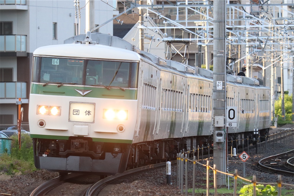 185系B6編成 長野行き団臨 - 特急上高地回遊81号