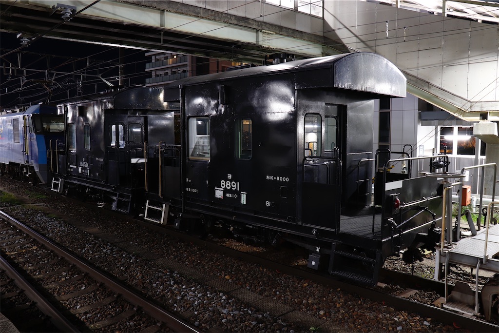 5880レ ヨ8450+ヨ8891 回送車 - 特急上高地回遊81号