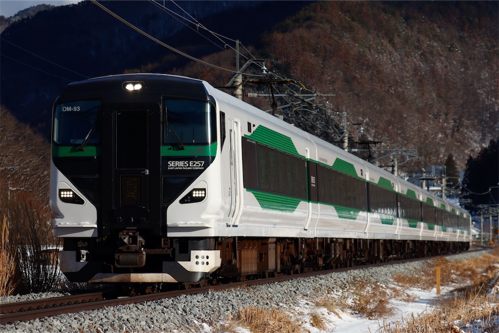 あずさ あずさ82・84号」の送り込み回送 | 鉄道ホビダス