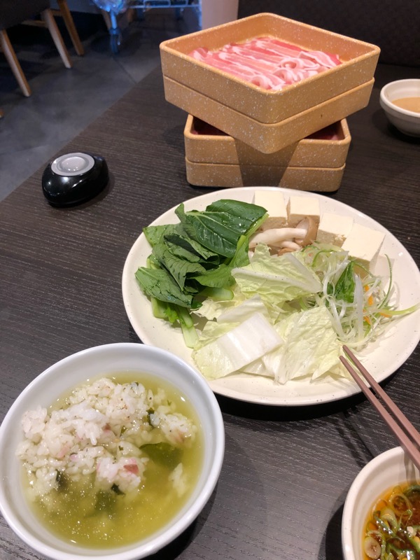 f:id:hirowind:20180827230104j:plain f:id:hirowind:20180827230104j:plain