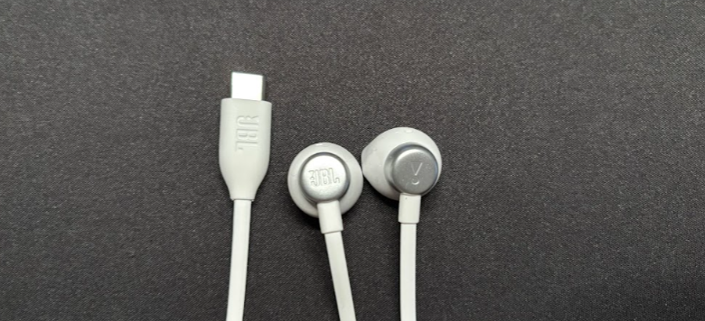 ☆【JBL】非売品レア ハイレゾ対応イヤホン