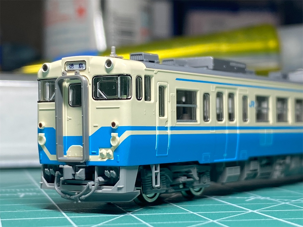 入線整備】TOMIXキハ40・47四国色を空気バネ化……？ - 新綱島検車区業務日誌