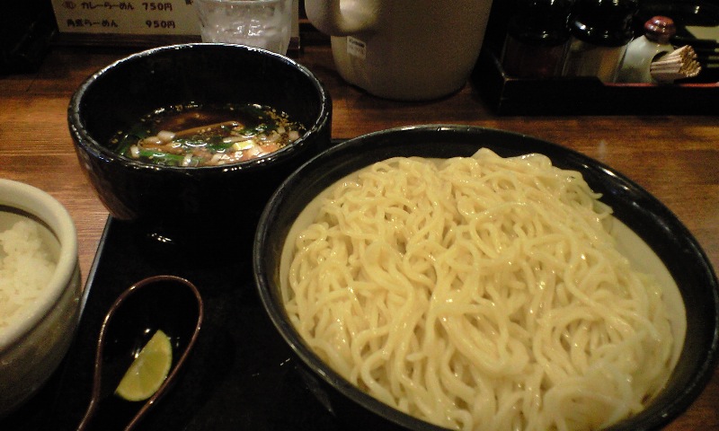 麺之家（谷九）　はやあつ十八番（醤油）