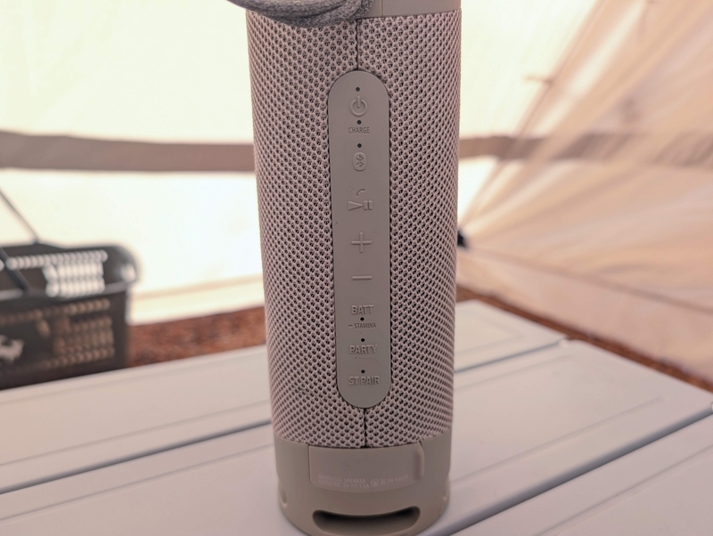 1万円ちょっとで低音まで響く。アウトドアでも妥協しないSonyの防水