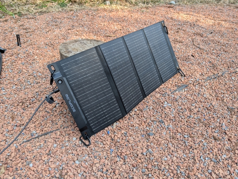 EcoFlow 28Wソーラーパネル実使用レビュー｜0.6kgで連泊キャンプの充電