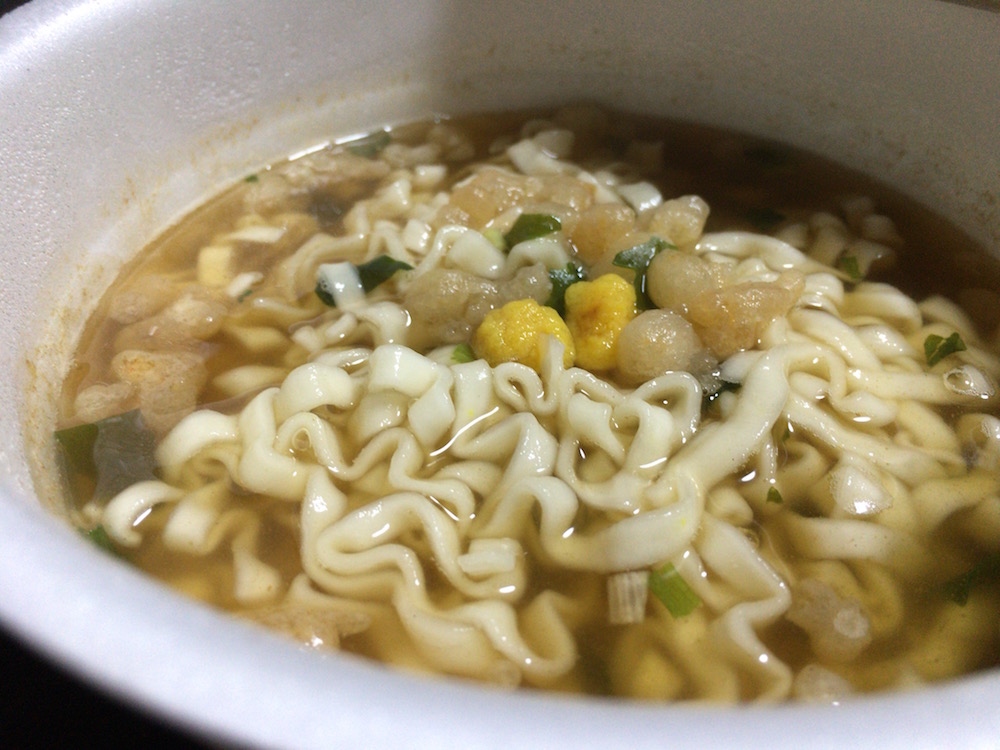 トップバリュ ノンフライ麺うどん 出来上がり