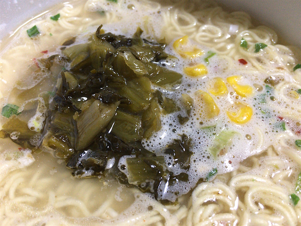 サンポー高菜ラーメン 出来上がり