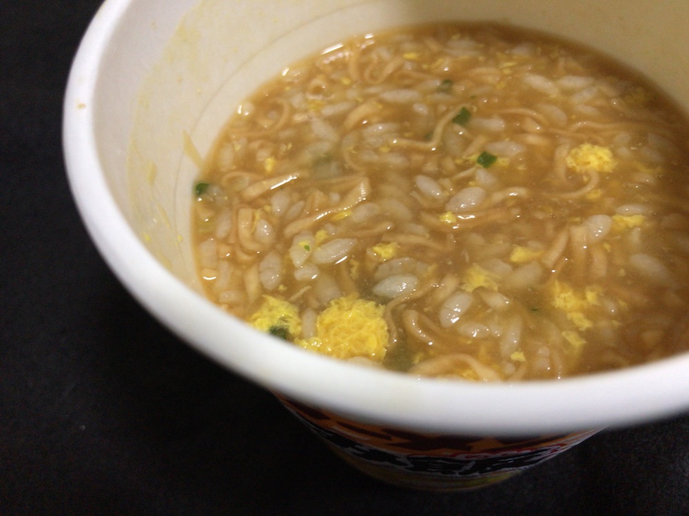 チキンラーメン　ぶっこみ飯　出来上がり