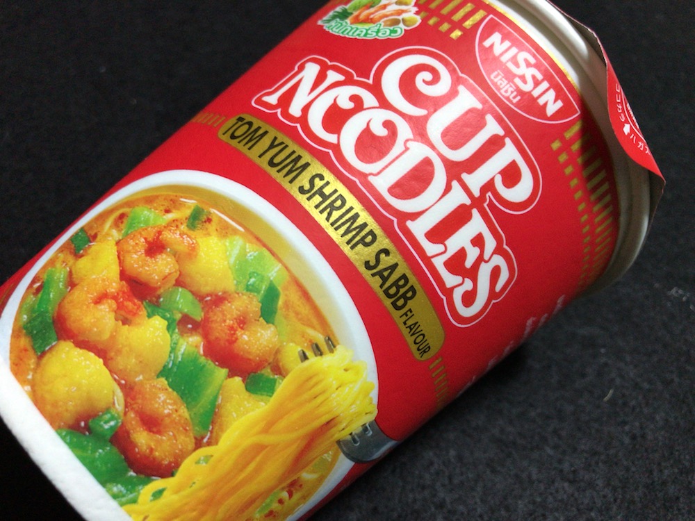 タイカップヌードル トムヤンクン味 側面