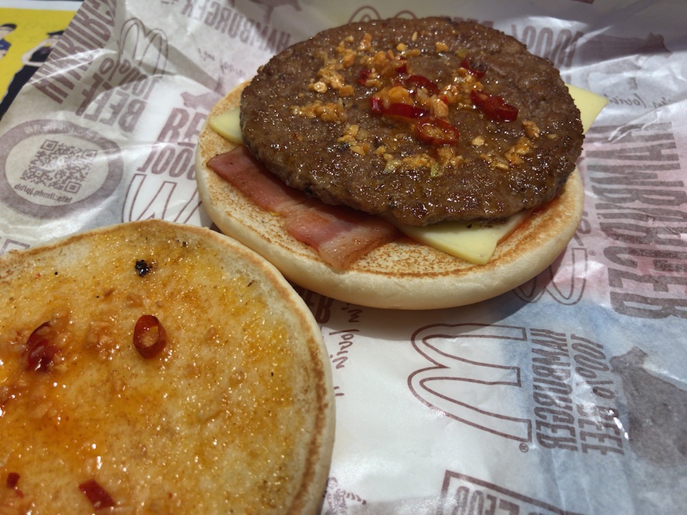 マックの裏メニュー2　ガーリックチリ