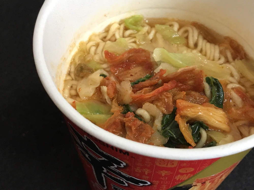 辛ラーメンキムチ　カップ　出来上がり