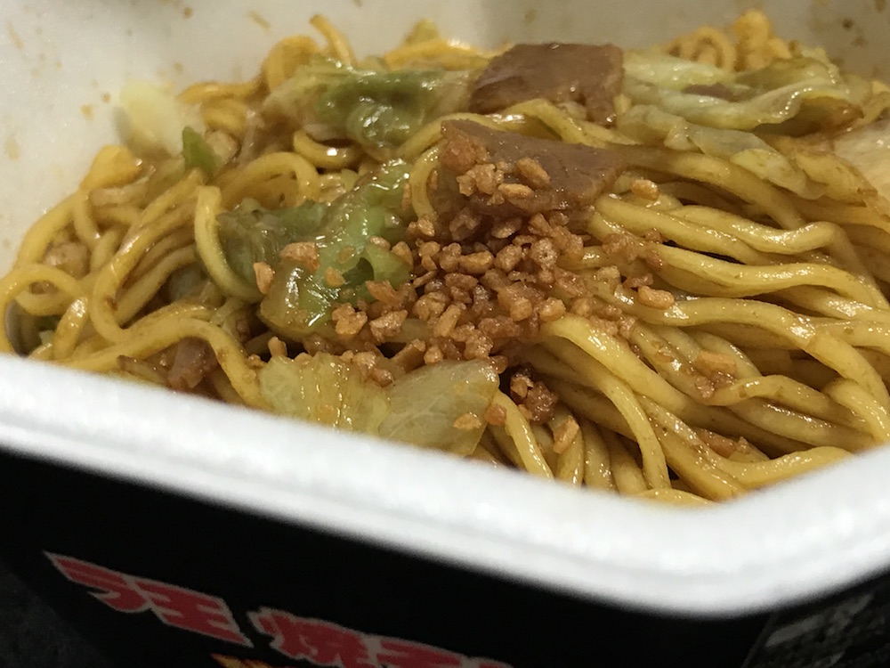 日清ラ王 焼そば 出来上がり