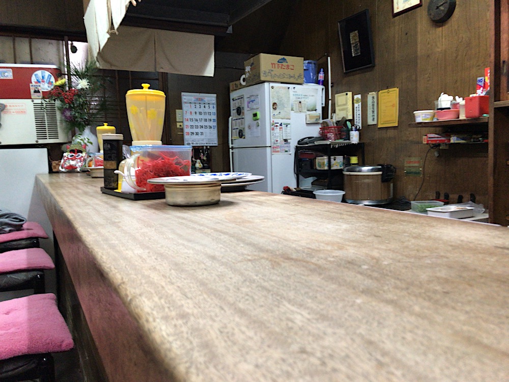 2018 中華トン 店内