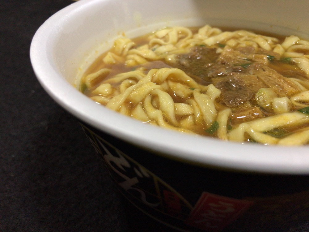 どん兵衛スパイシー豚カレーうどん 出来上がり